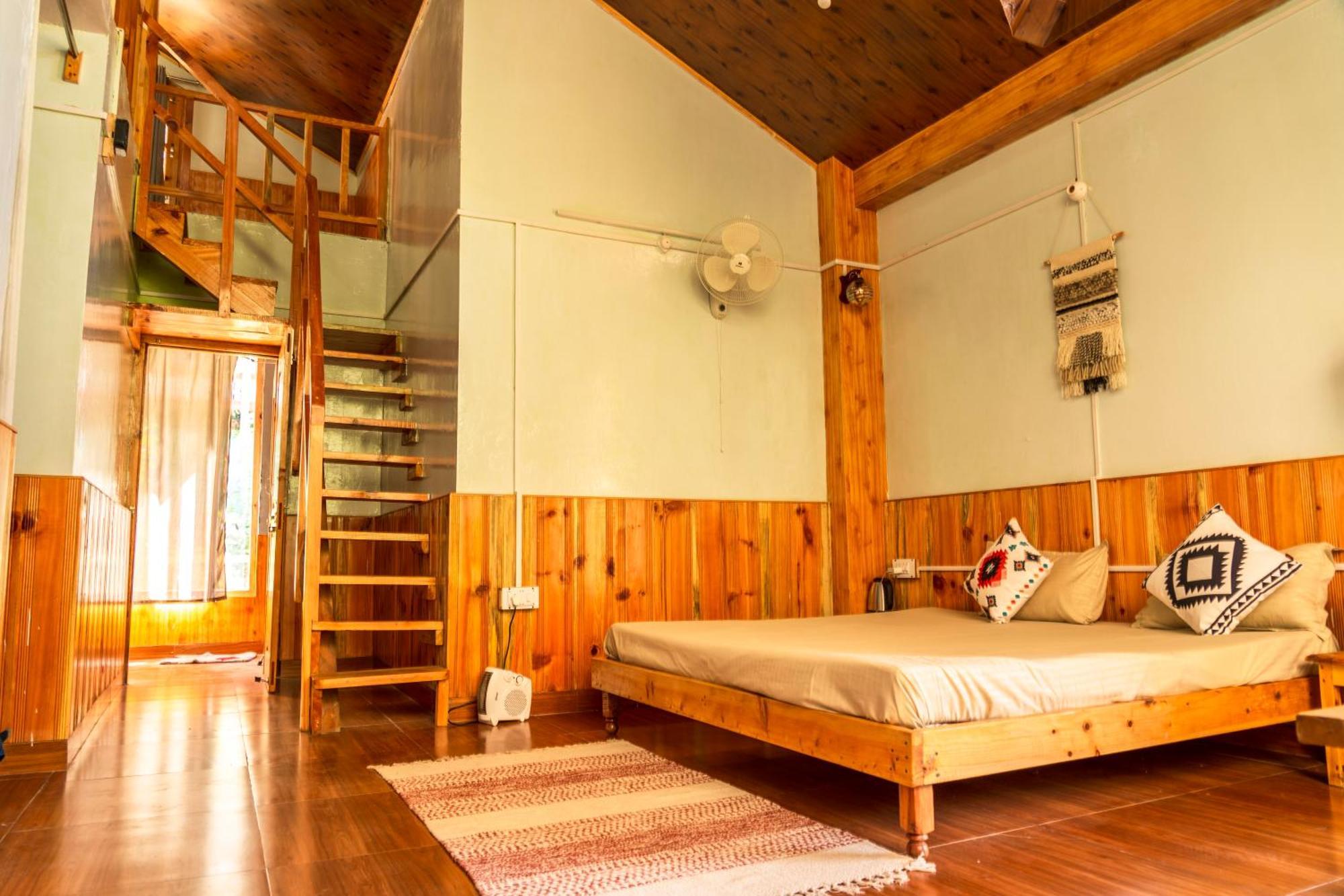 Boho Grove Cafe & Stay, Tirthan Valley Homestay